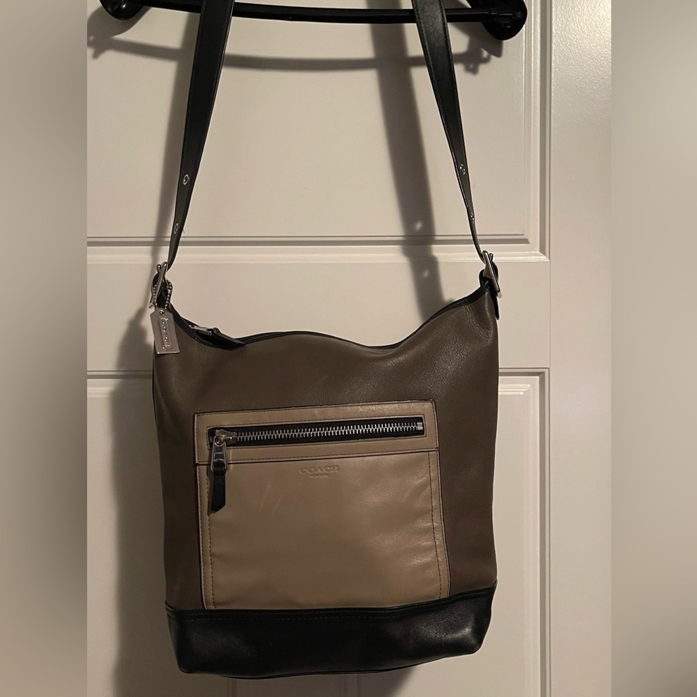 Coach Legacy Leather Bag - Gorgeous Colour Block Design No. E1220-19979 in EUC
